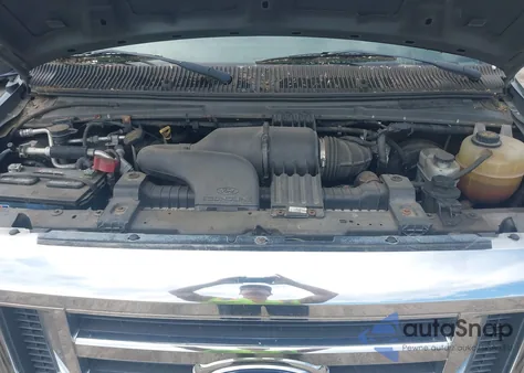 2013 Ford E-350 Super Duty Xl from USA, damaged, VIN 1FBSS3BL1DDA07828